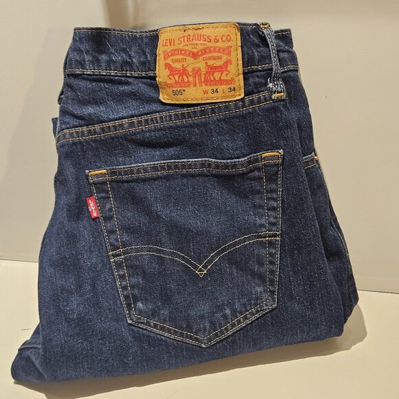 Levis Men's 505 Jeans 34x34 (Actual 34x32) Denim Straight Leg Classic Fit EUC - Picture 1 of 10